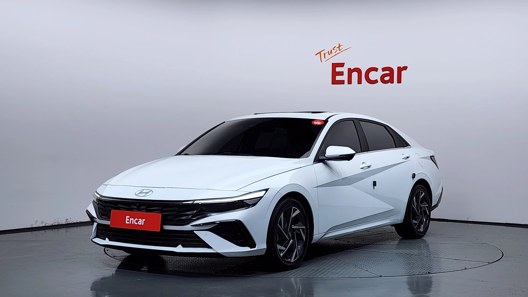 Hyundai Avante Hybrid (CN7)