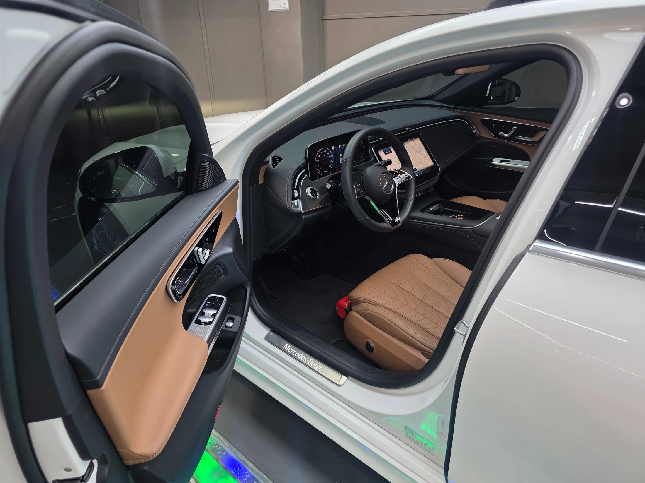 Mercedes-Benz E-Class W214, 2025 — фото 10