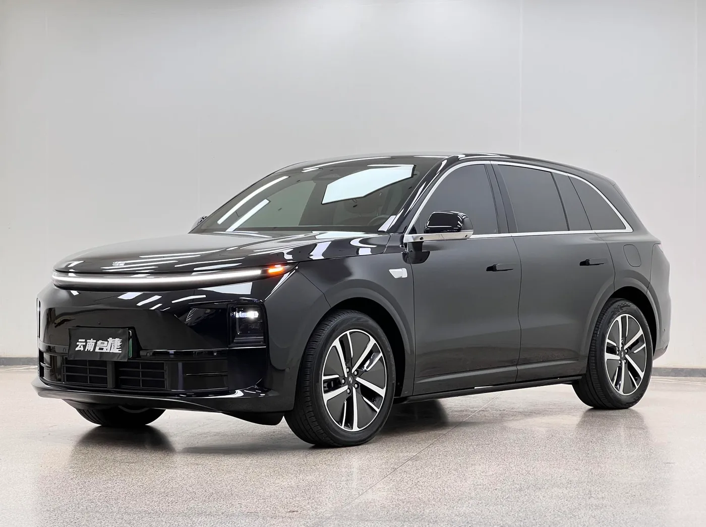 Li Auto Ideal L6