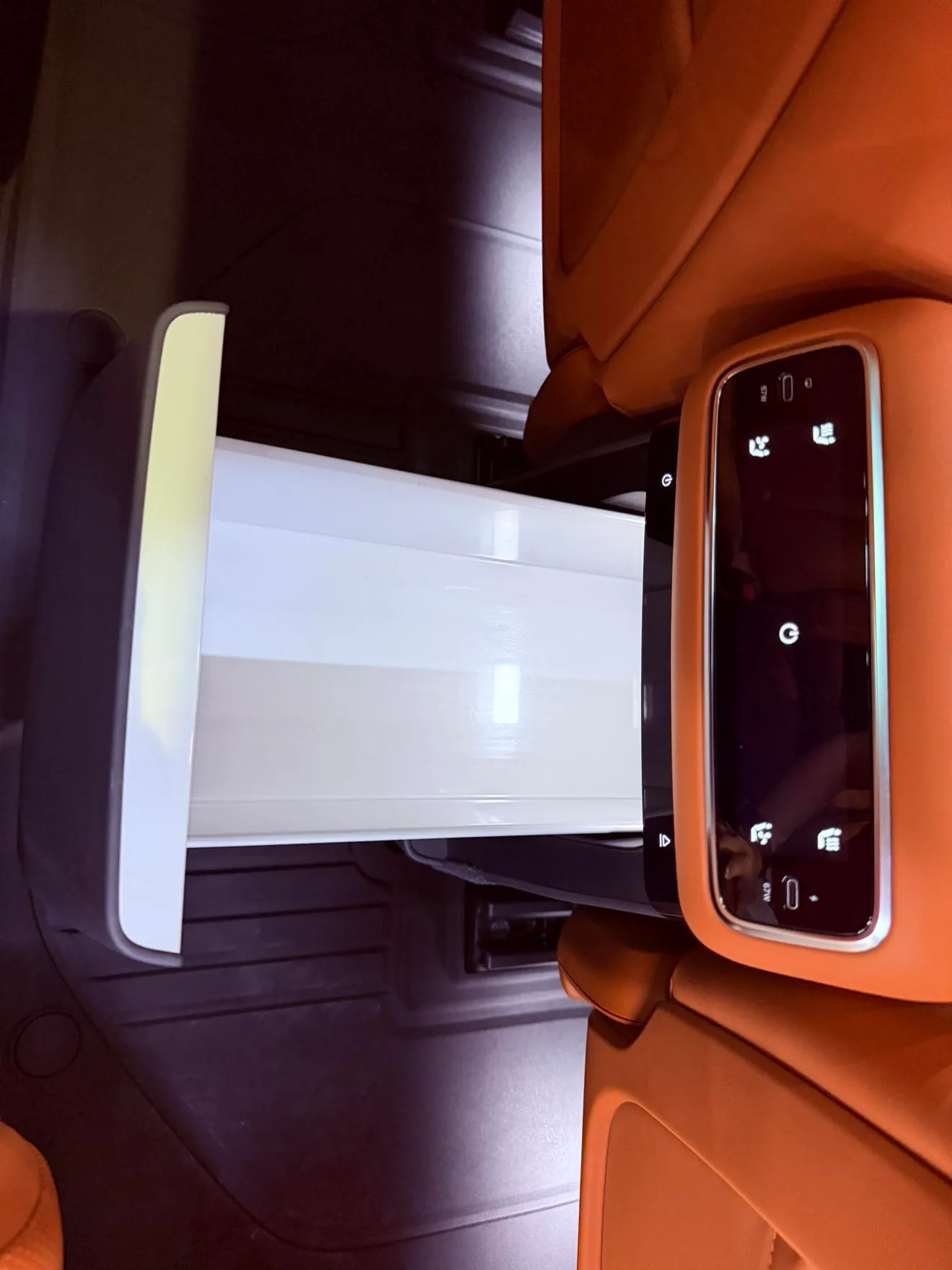 Li Auto Ideal L8, 2025 — фото 10