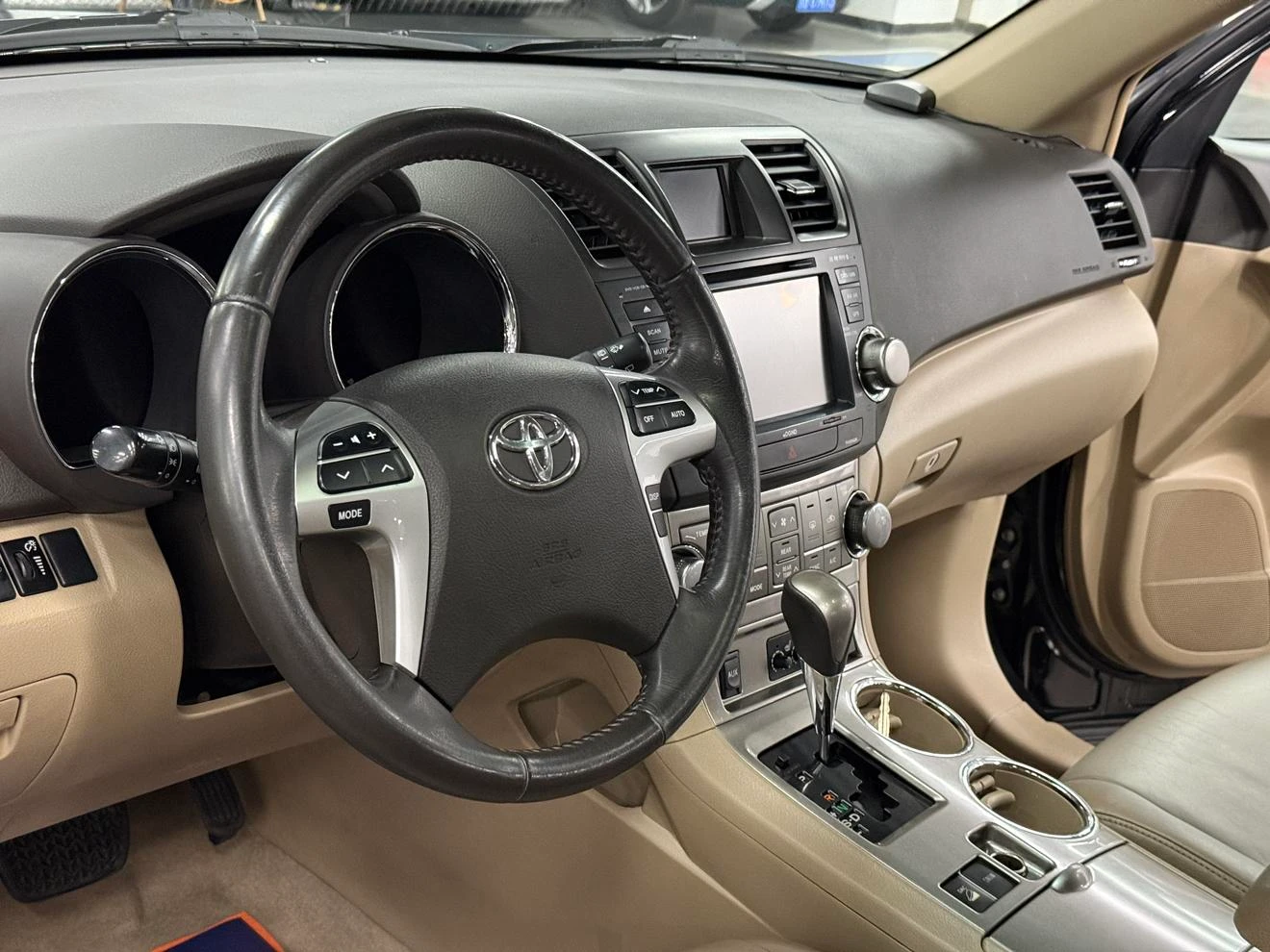 Toyota Highlander, 2012 — фото 7