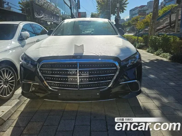 Mercedes-Benz S-Class W223