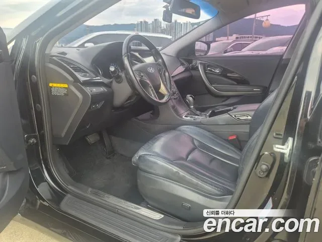 Hyundai Grandeur HG Hybrid, 2014 — фото 17