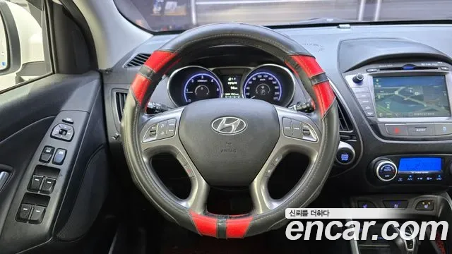 Hyundai Tucson ix, 2013 — фото 13