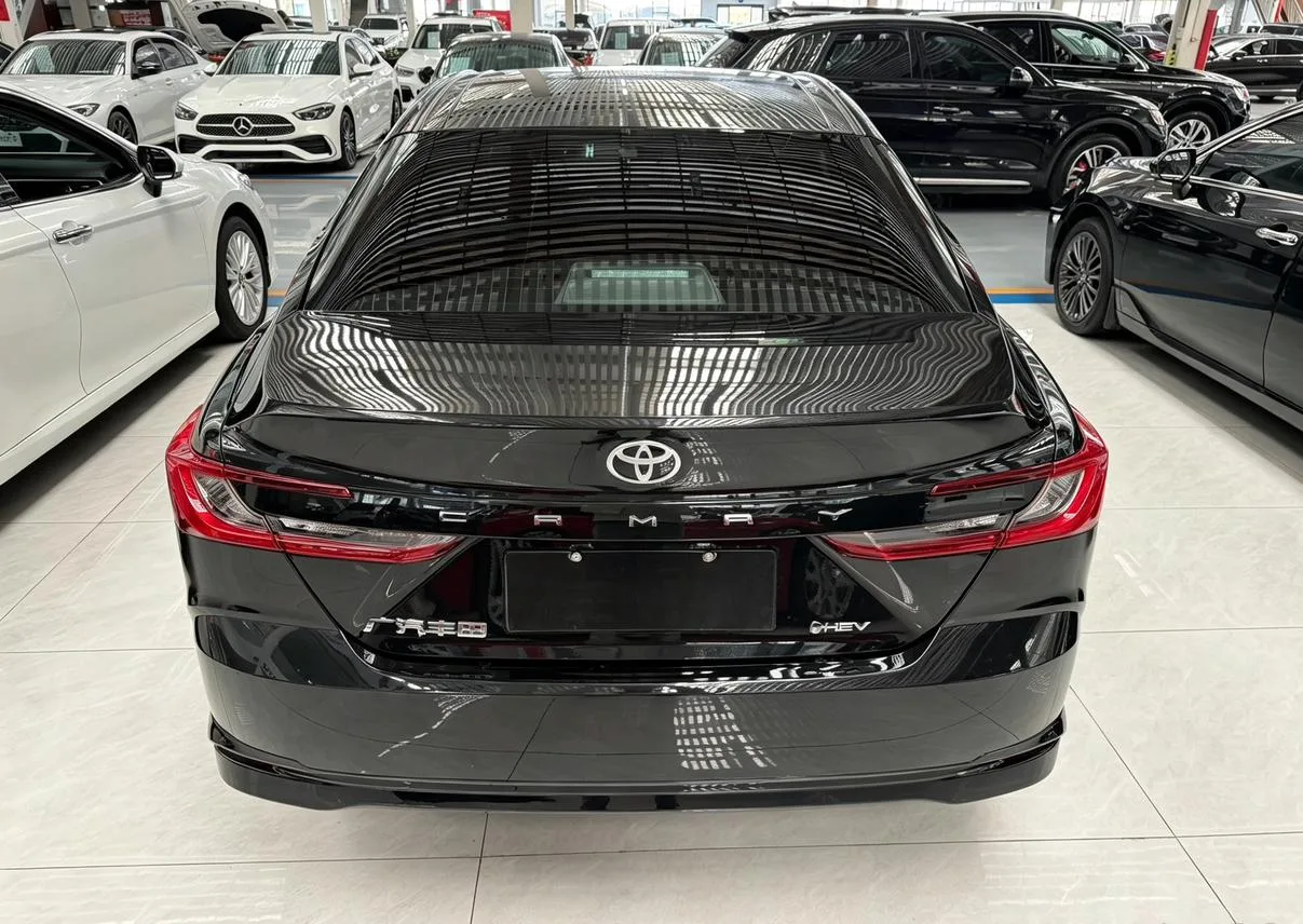 Toyota Camry, 2026 — фото 14