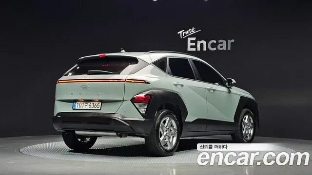 Hyundai Kona SX2, 2025 — фото 2