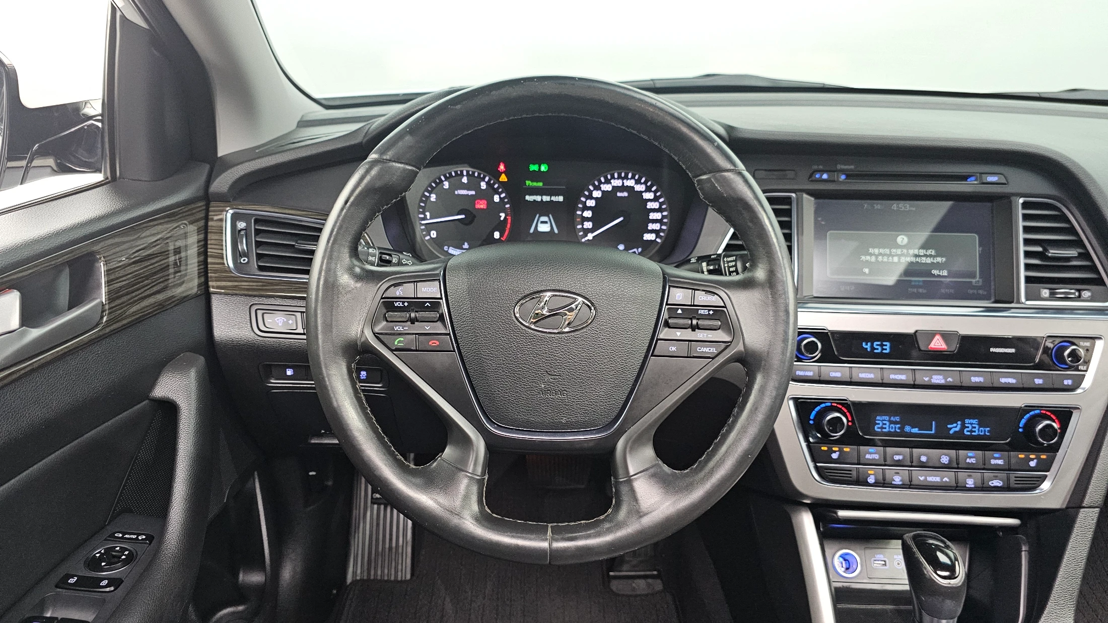 Hyundai Sonata LF Sonata, 2014 — фото 13