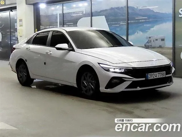 Hyundai Avante CN7