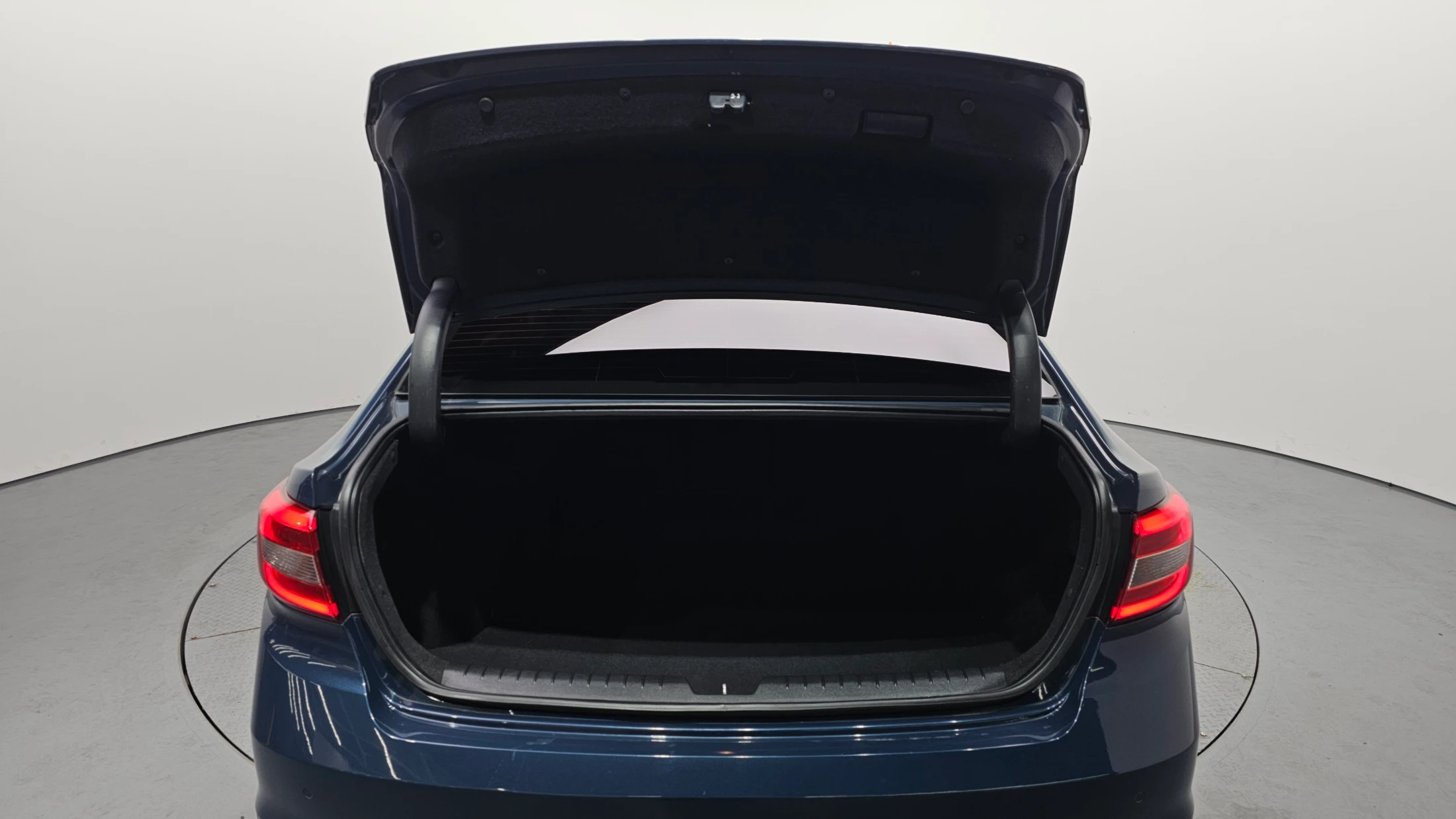 Hyundai Sonata LF Sonata, 2014 — фото 20