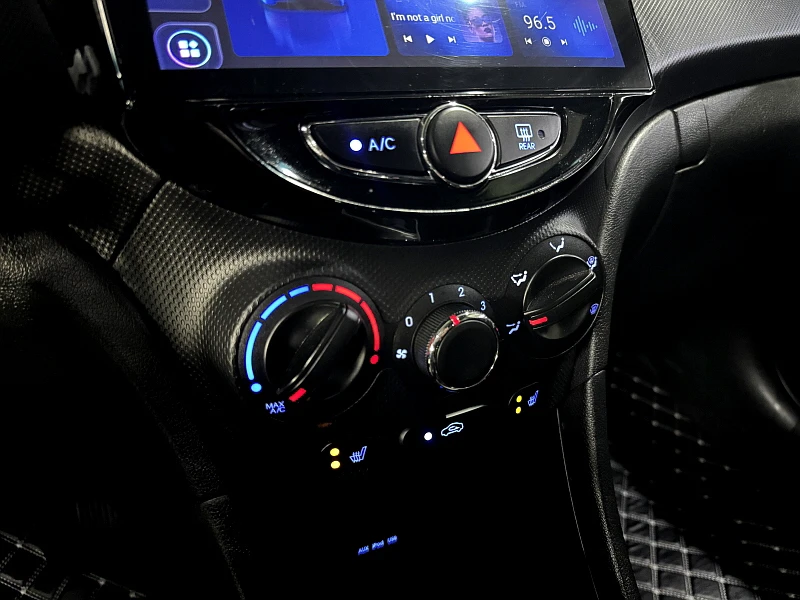 Hyundai Accent, 2012 — фото 14