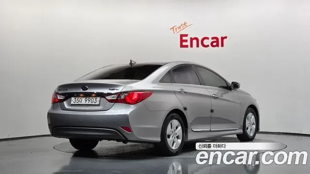Hyundai Sonata Hybrid, 2012 — фото 2