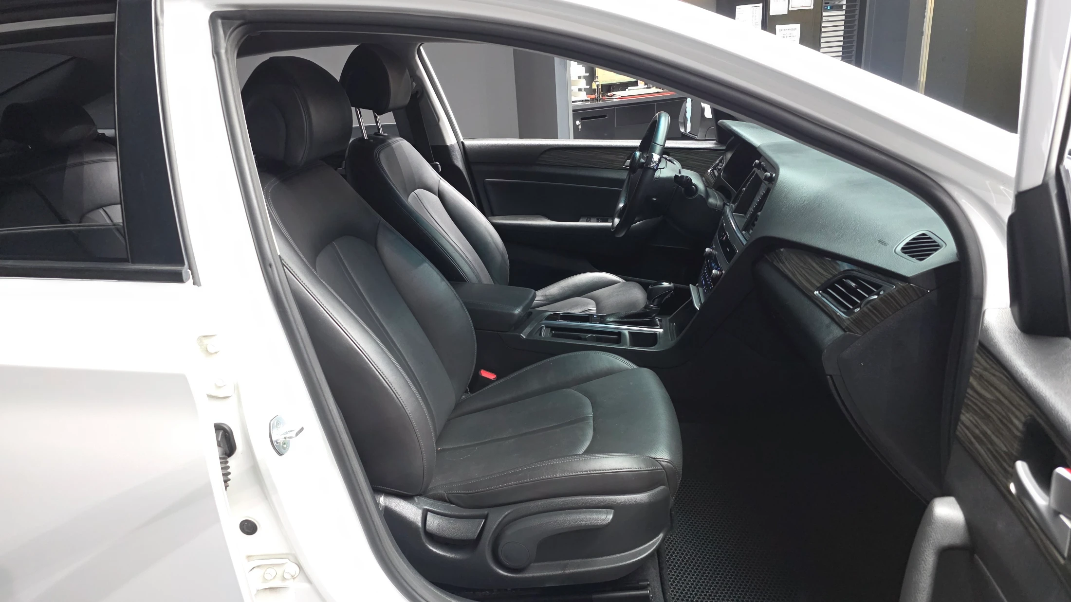 Hyundai Sonata LF Sonata, 2014 — фото 11
