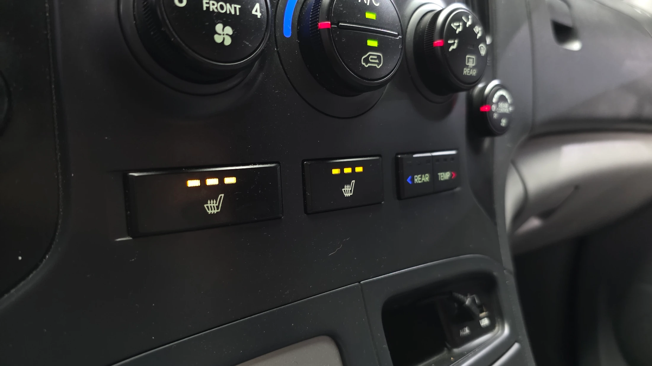 Hyundai Starex Grand Starex, 2012 — фото 16