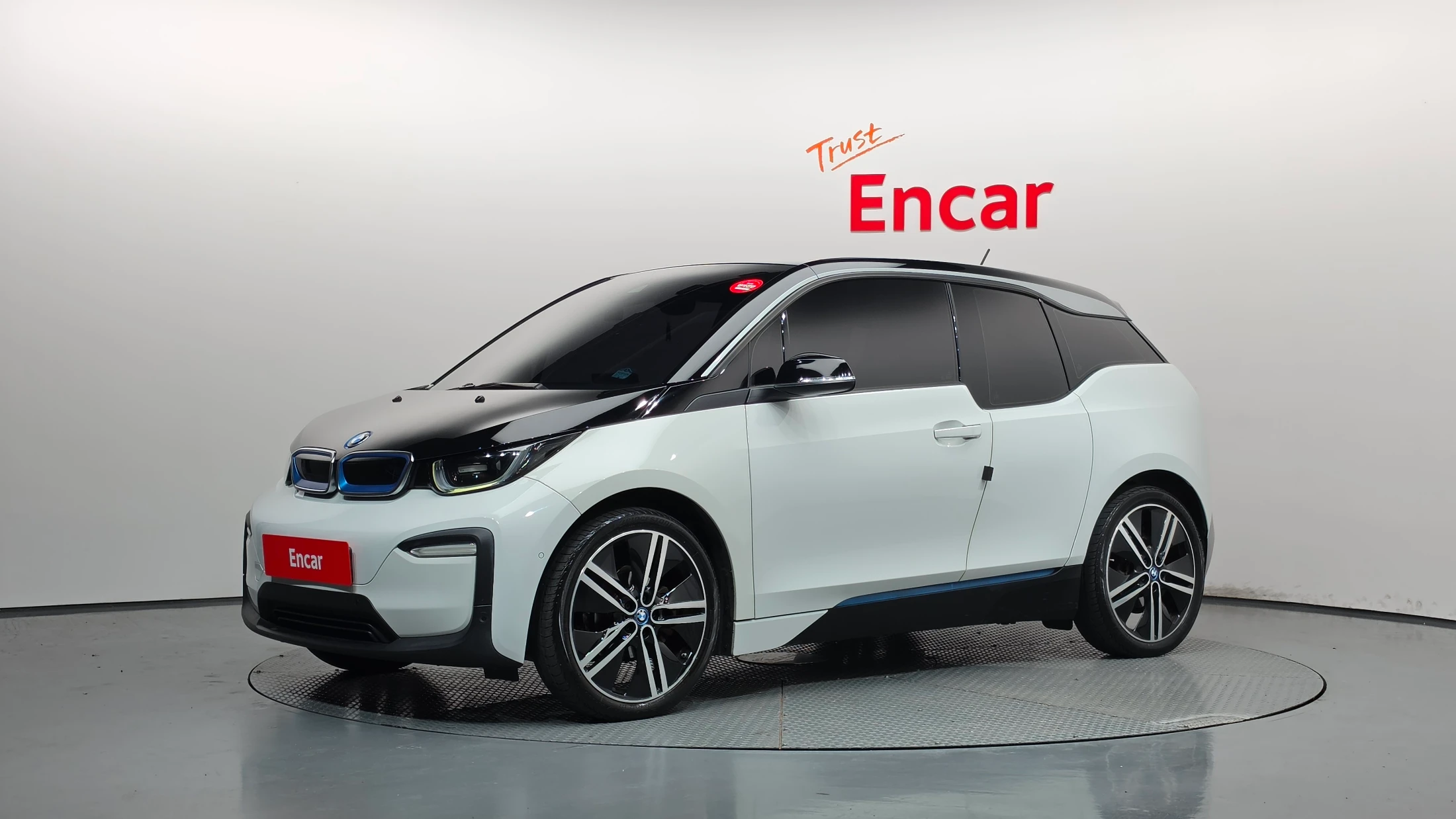 BMW I3
