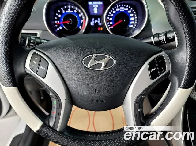 Hyundai Avante MD, 2011 — фото 11