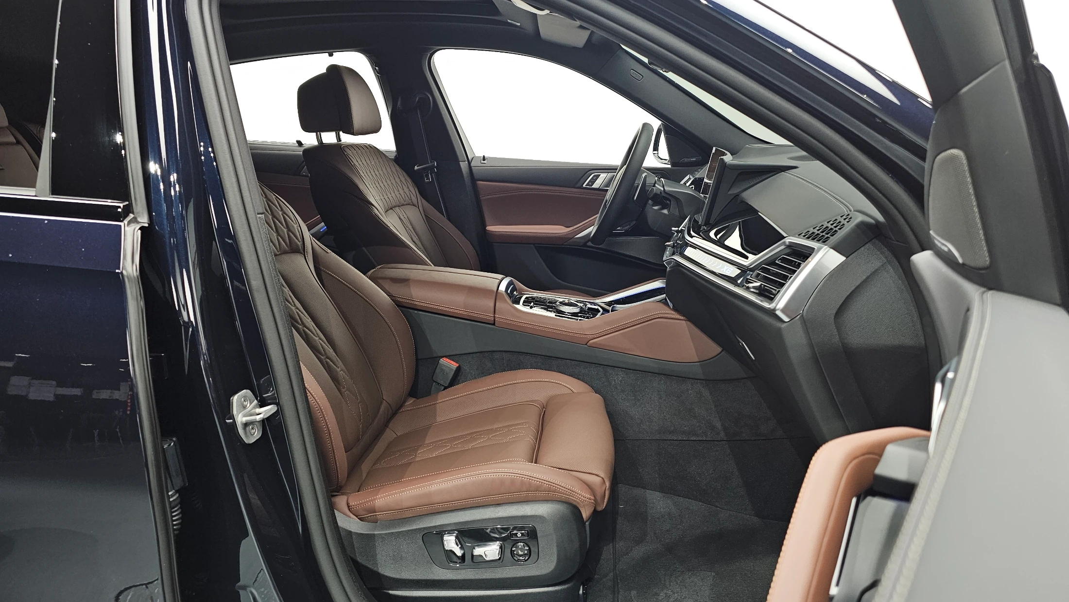 BMW X6 G06, 2025 — фото 10
