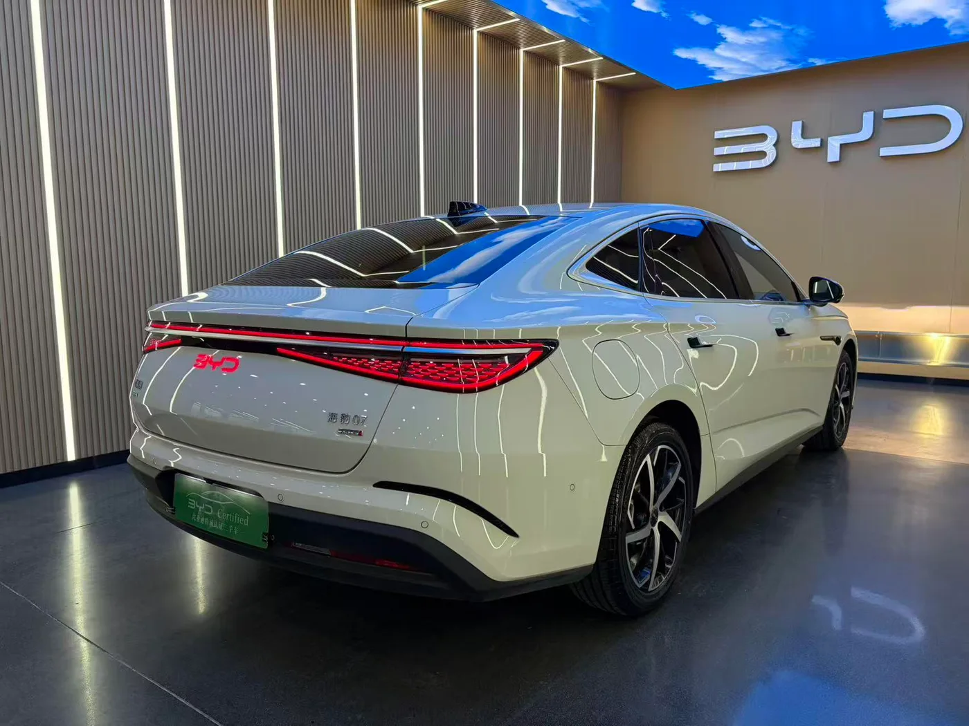 BYD Seal 07DM, 2026 — фото 17