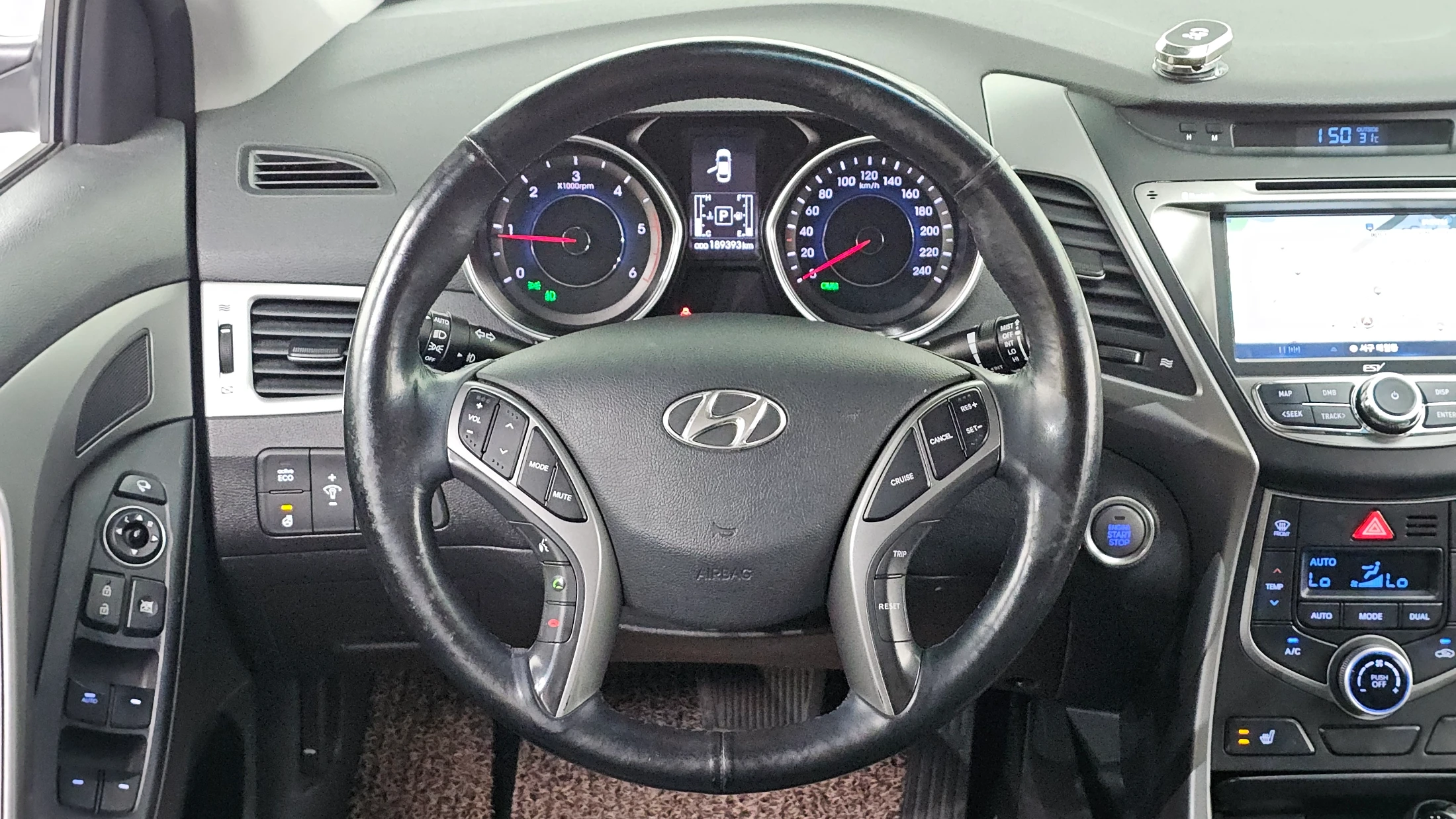 Hyundai Avante, 2013 — фото 11