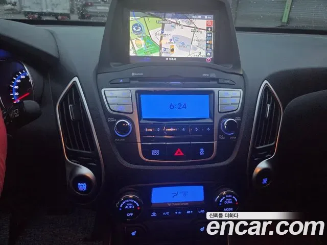 Hyundai Tucson ix, 2013 — фото 14