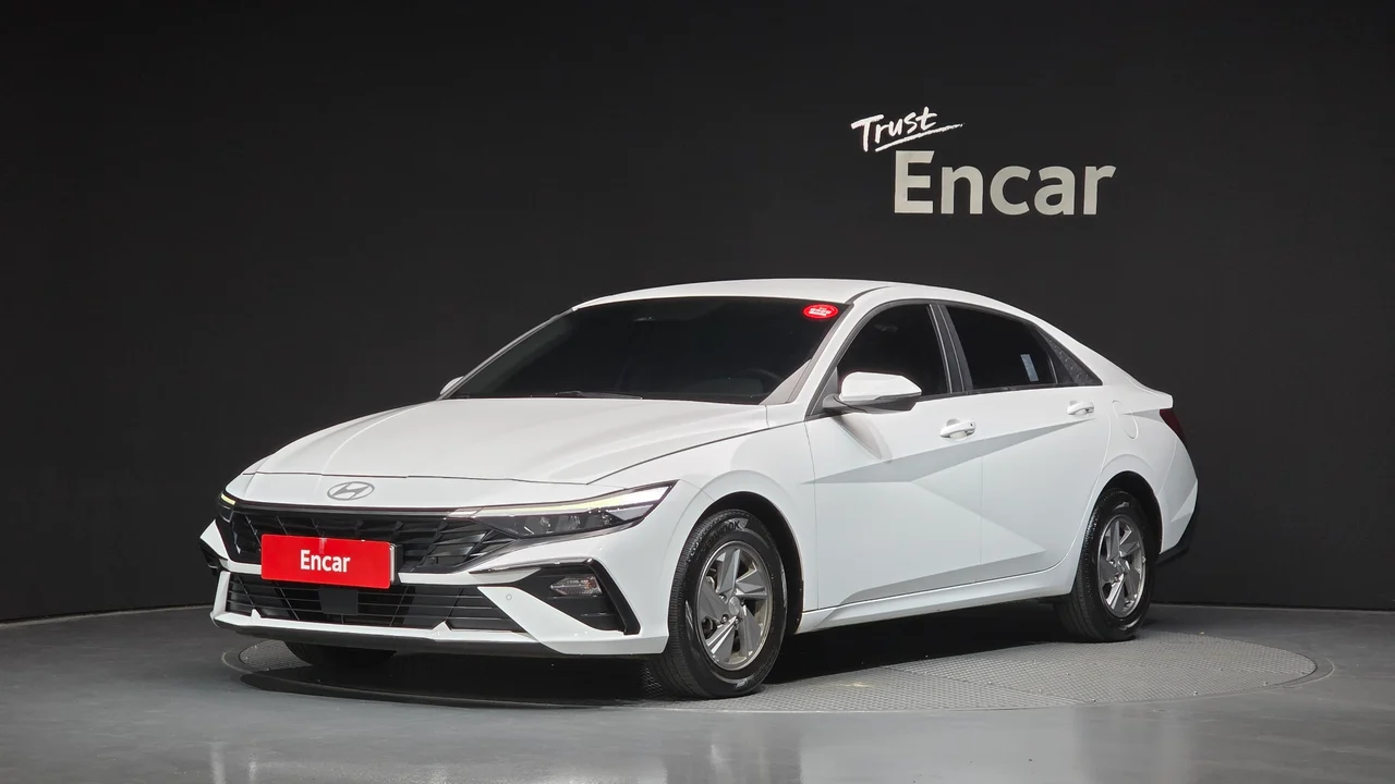 Hyundai Avante CN7