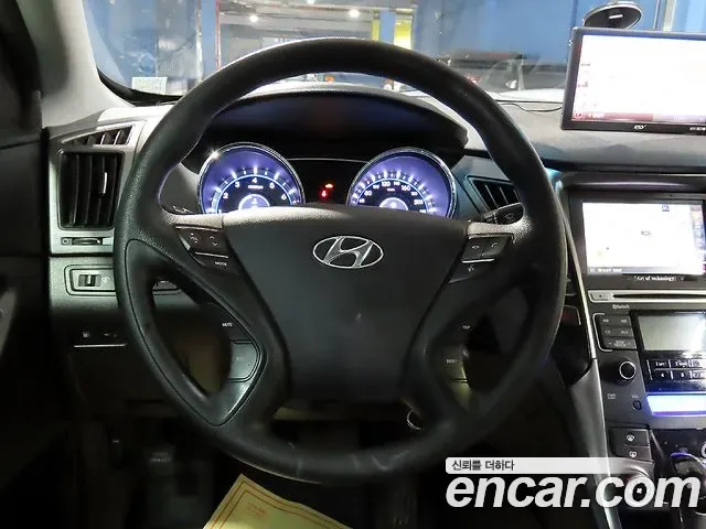 Hyundai Sonata YF Sonata, 2011 — фото 10