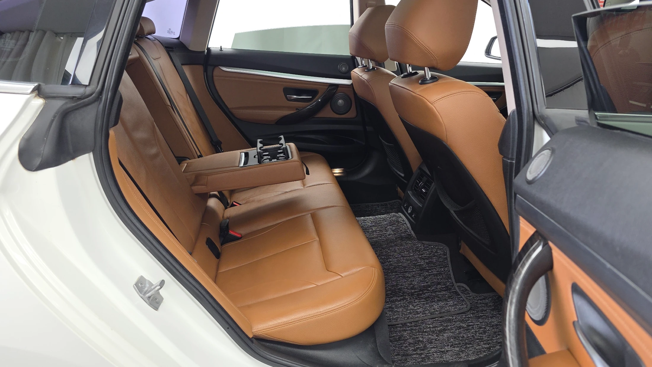BMW Gran Turismo 3 Series GT (F34), 2014 — фото 12