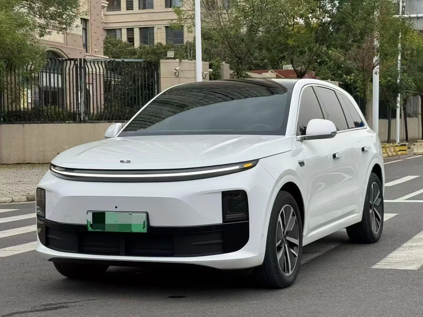 Li Auto Ideal L6