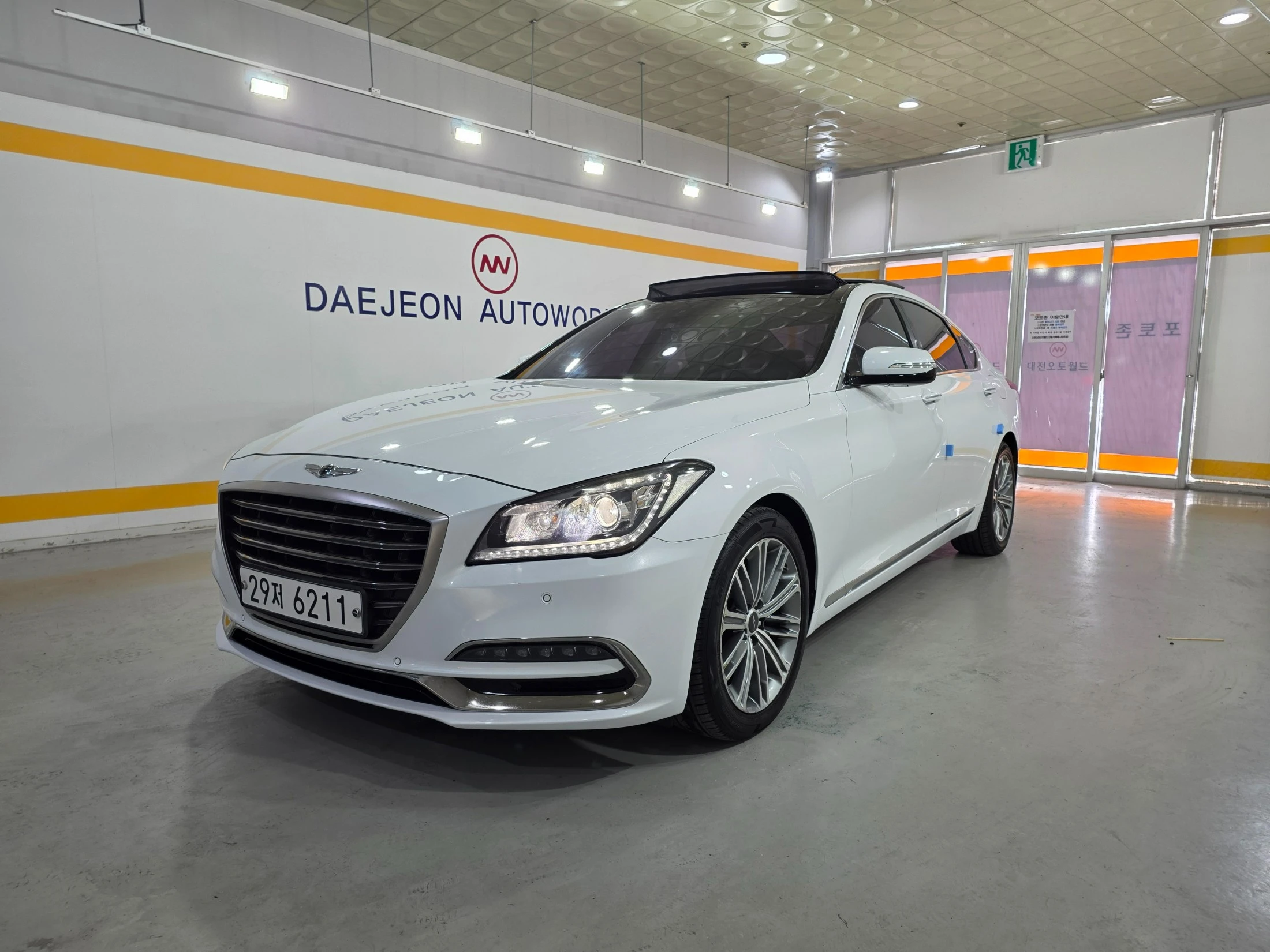 Genesis G80