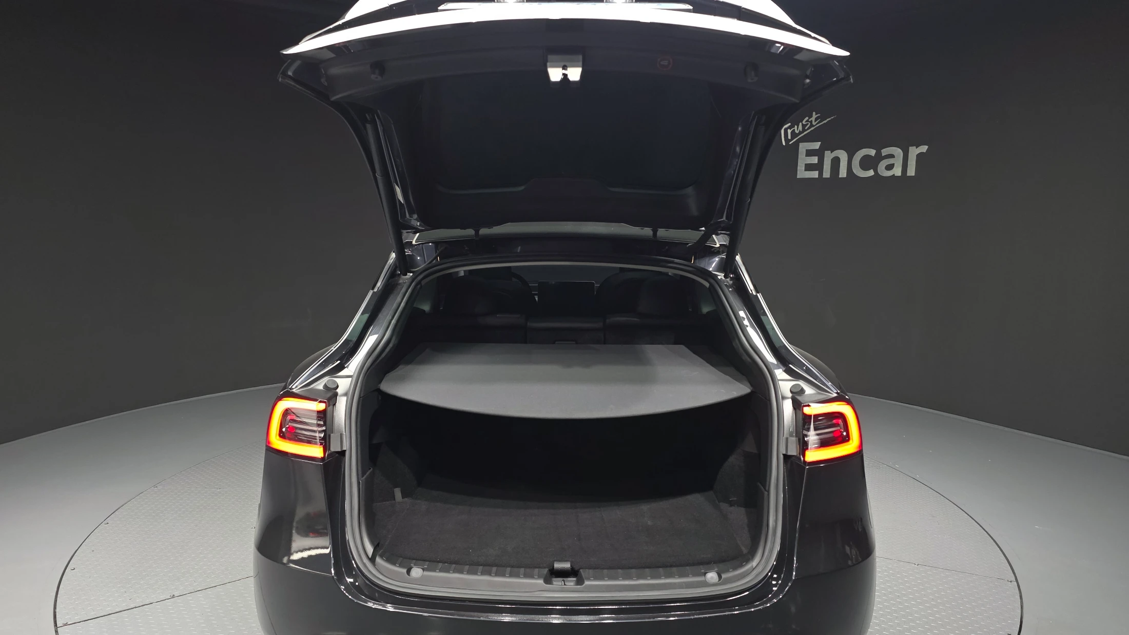 Tesla Model Y, 2025 — фото 20