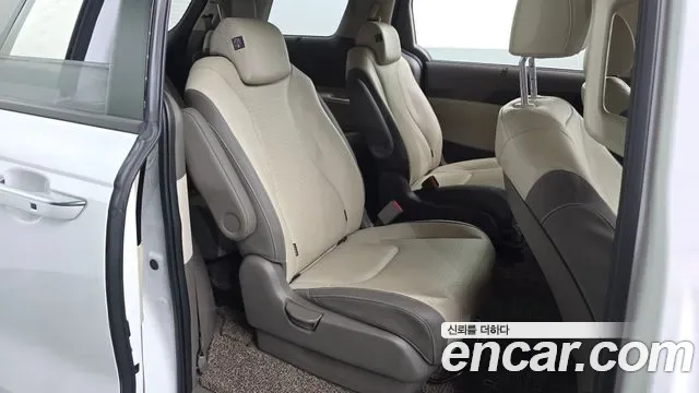 Kia Canival Carnival, 2022 — фото 13