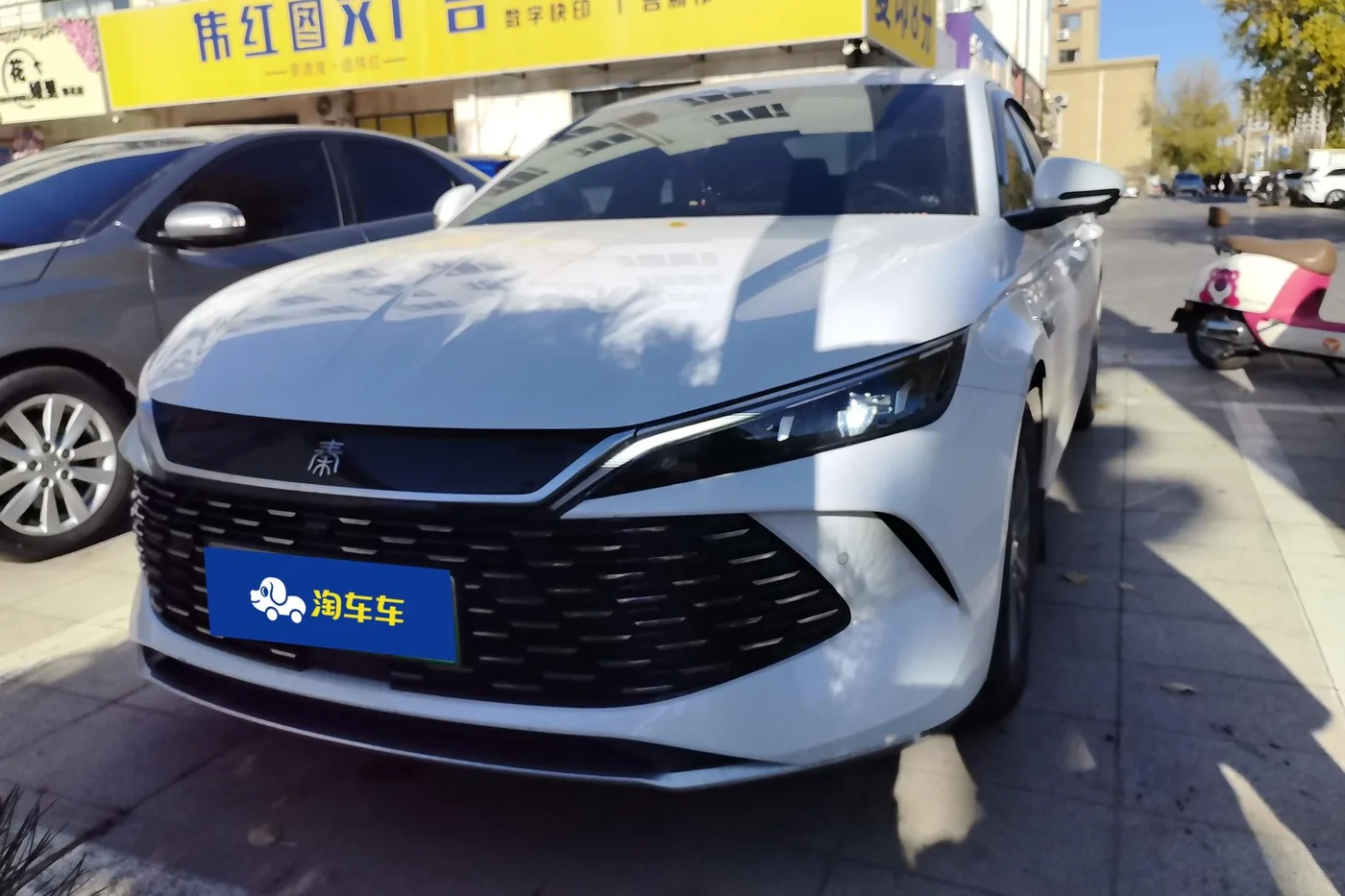 BYD Qin L DM, 2025 — фото 3
