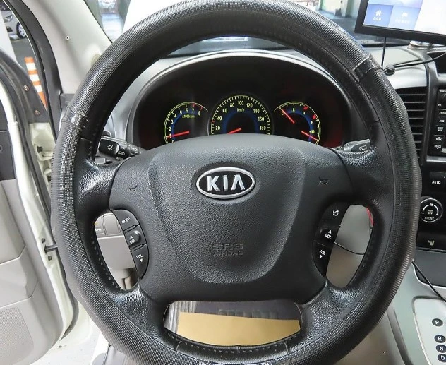 Kia Canival Carnival, 2008 — фото 9