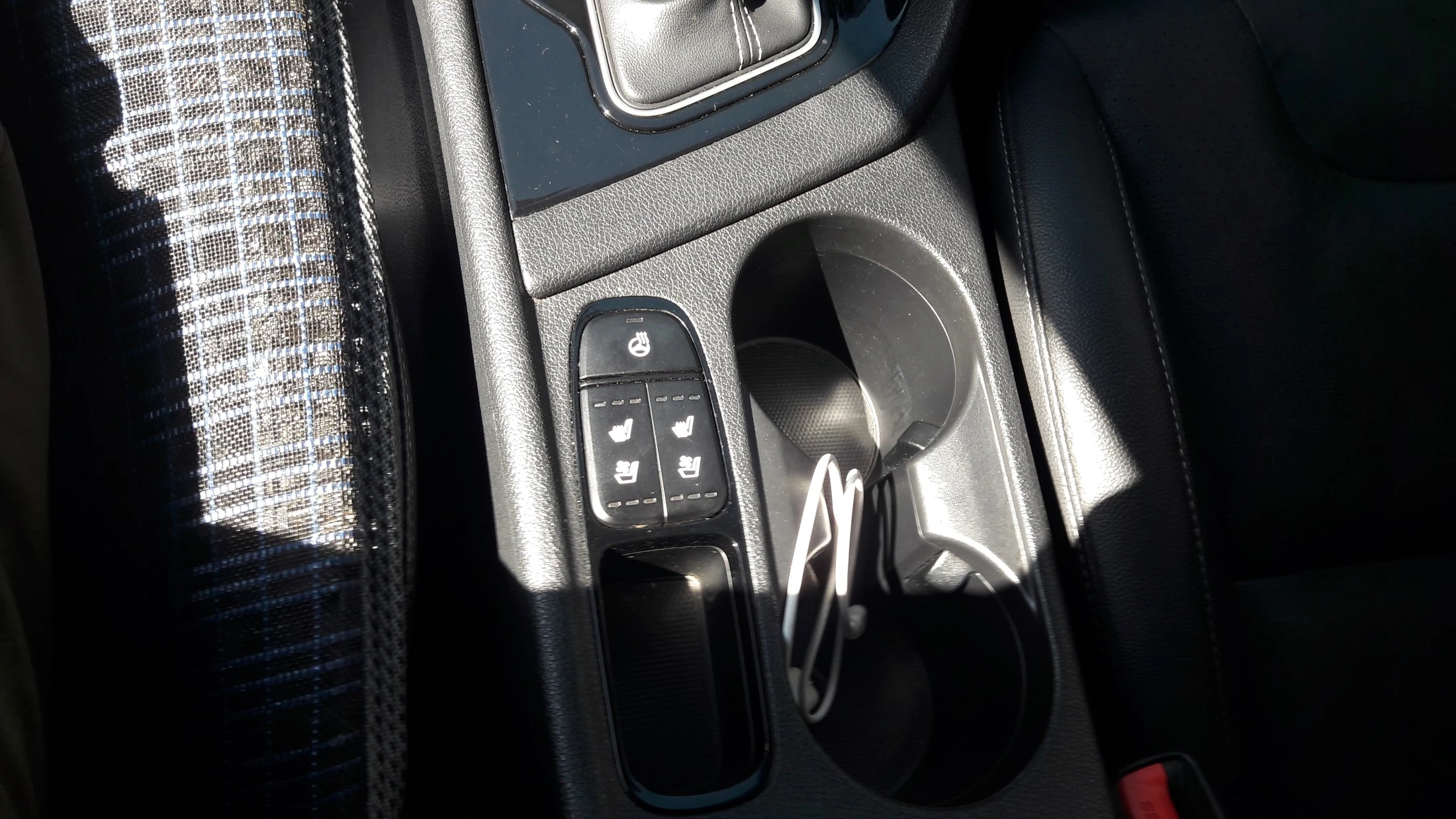 Kia Niro, 2017 — фото 10