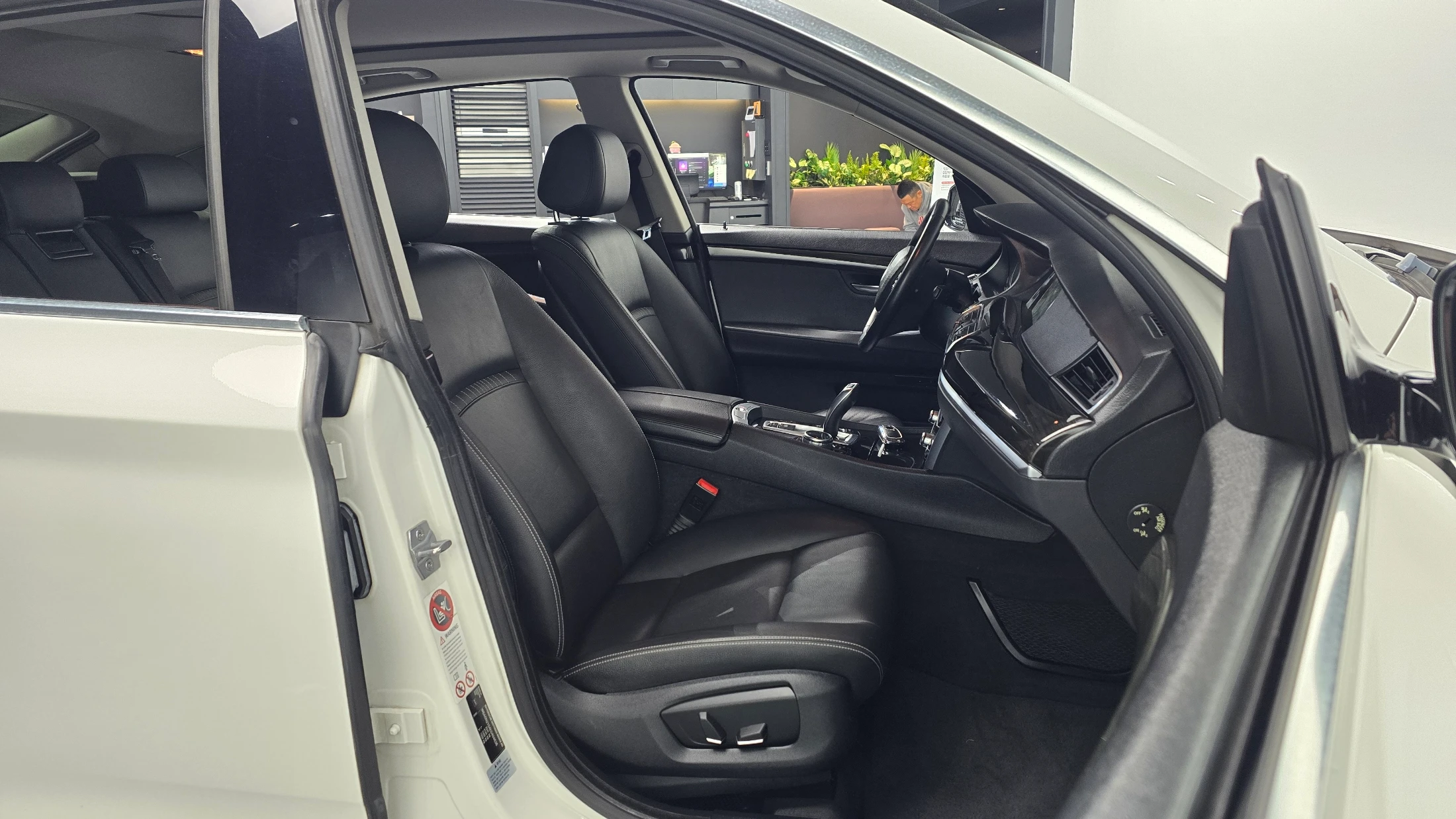 BMW Gran Turismo 5 Series GT (F07), 2013 — фото 10