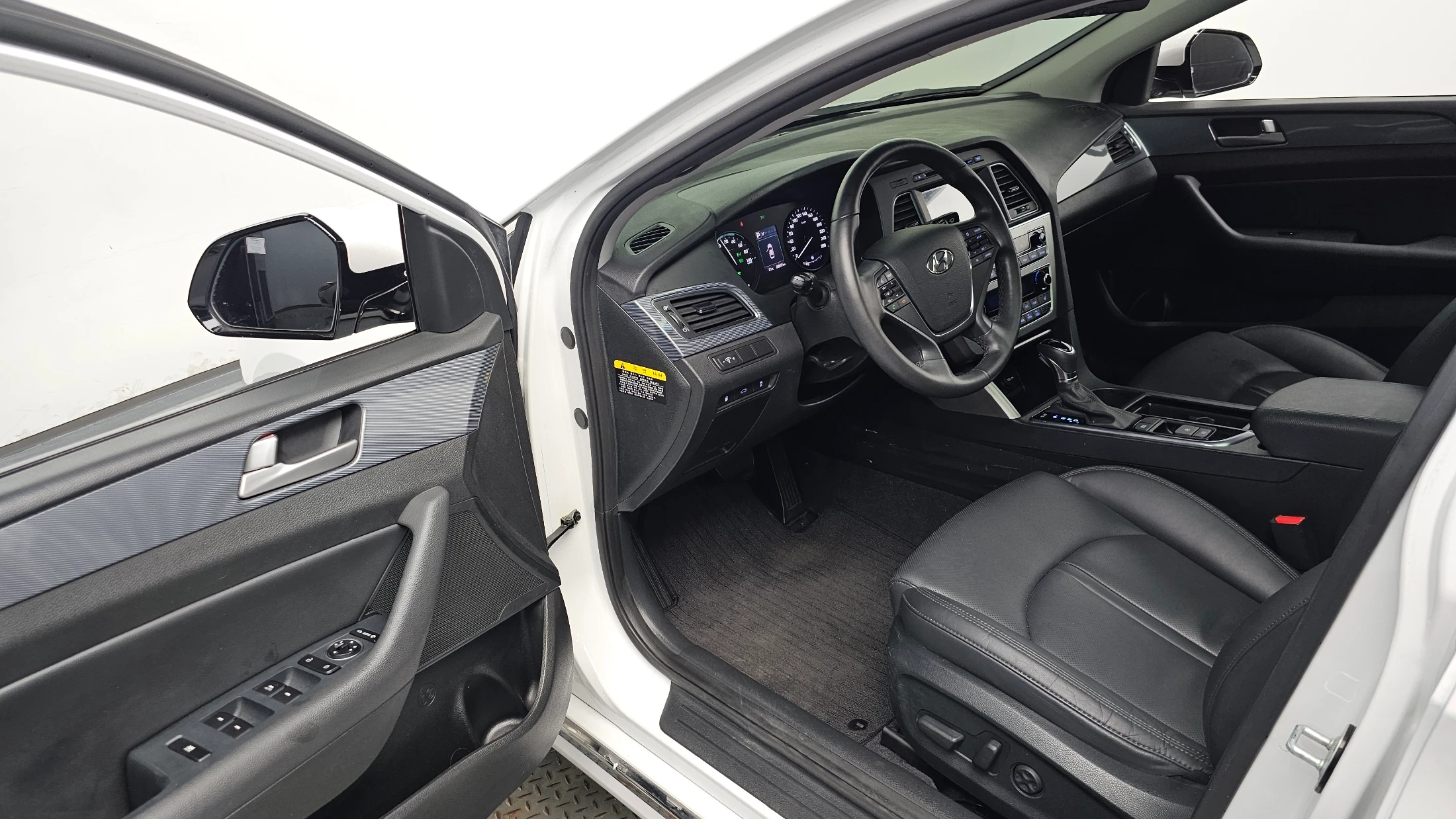 Hyundai Sonata LF Sonata Hybrid, 2016 — фото 10