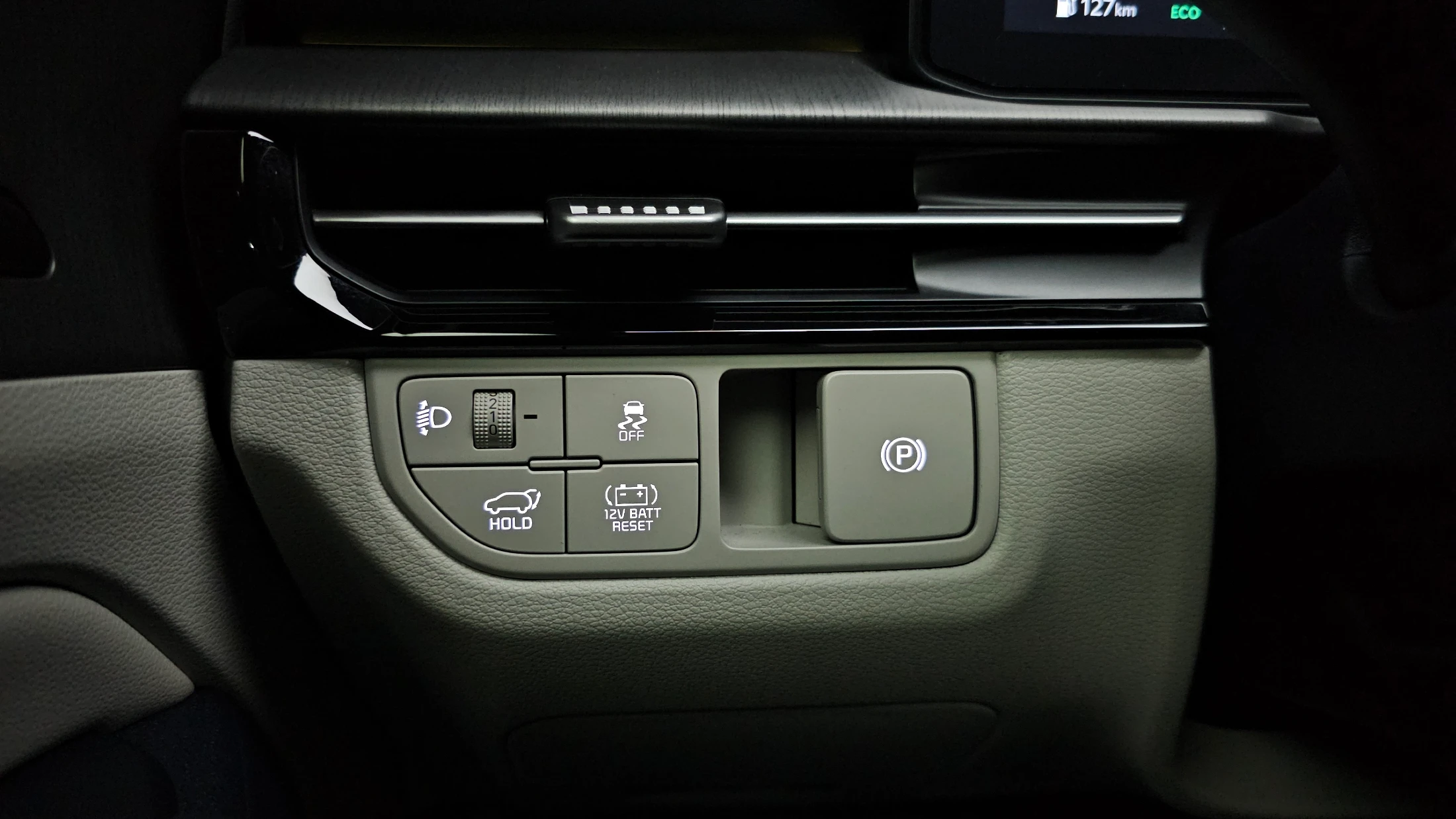 Kia Sportage Hybrid, 2025 — фото 19