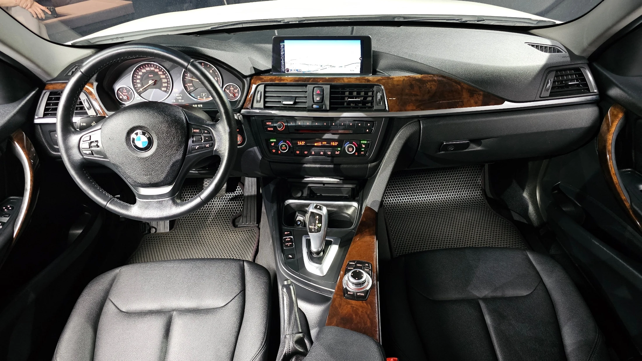 BMW 3-Series F30, 2013 — фото 7