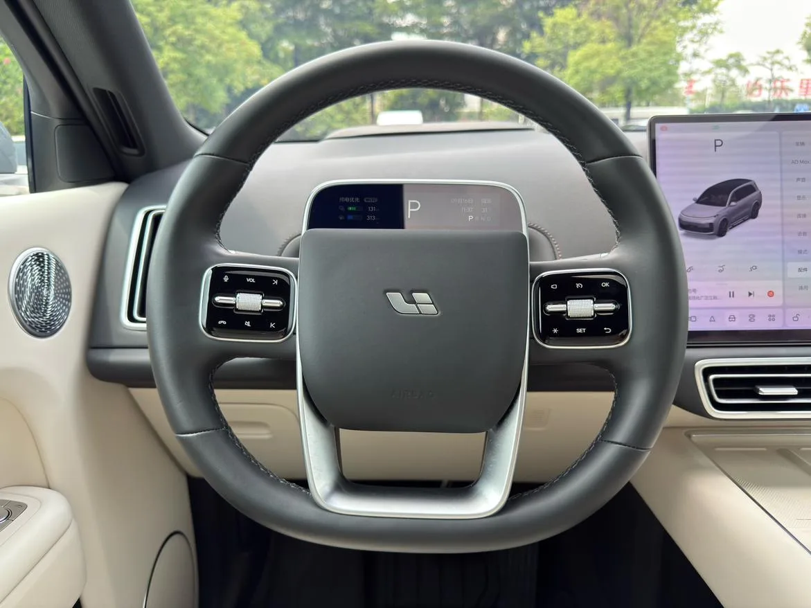 Li Auto Ideal L9, 2025 — фото 20