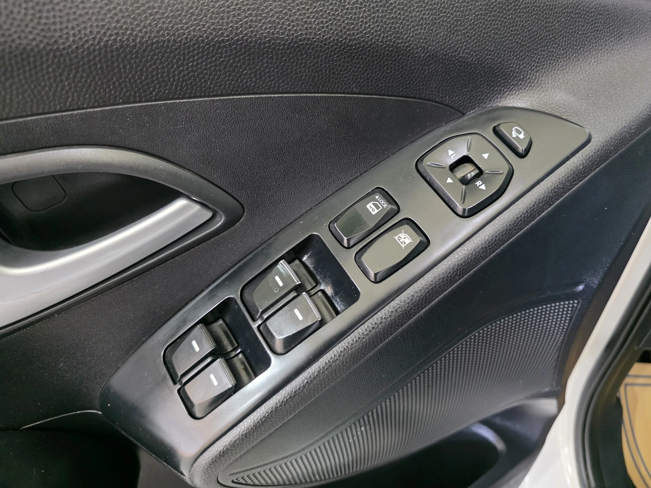 Hyundai Tucson ix, 2014 — фото 13