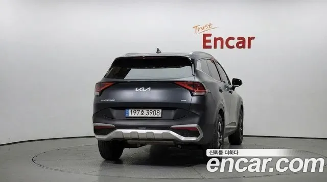 Kia Sportage hybrid, 2022 — фото 3