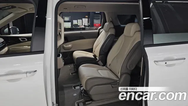 Kia Canival Carnival, 2025 — фото 12