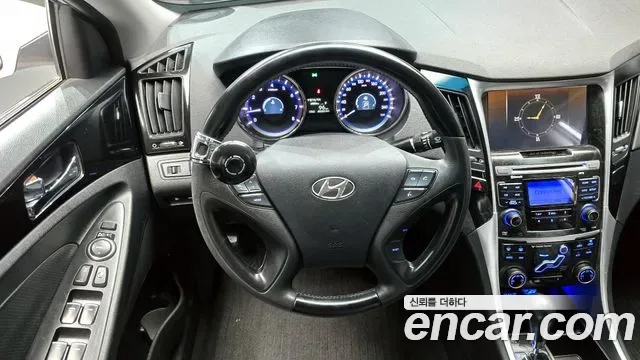 Hyundai Sonata YF Sonata, 2010 — фото 14