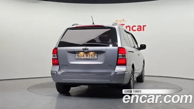 Kia Canival Carnival R, 2010 — фото 4