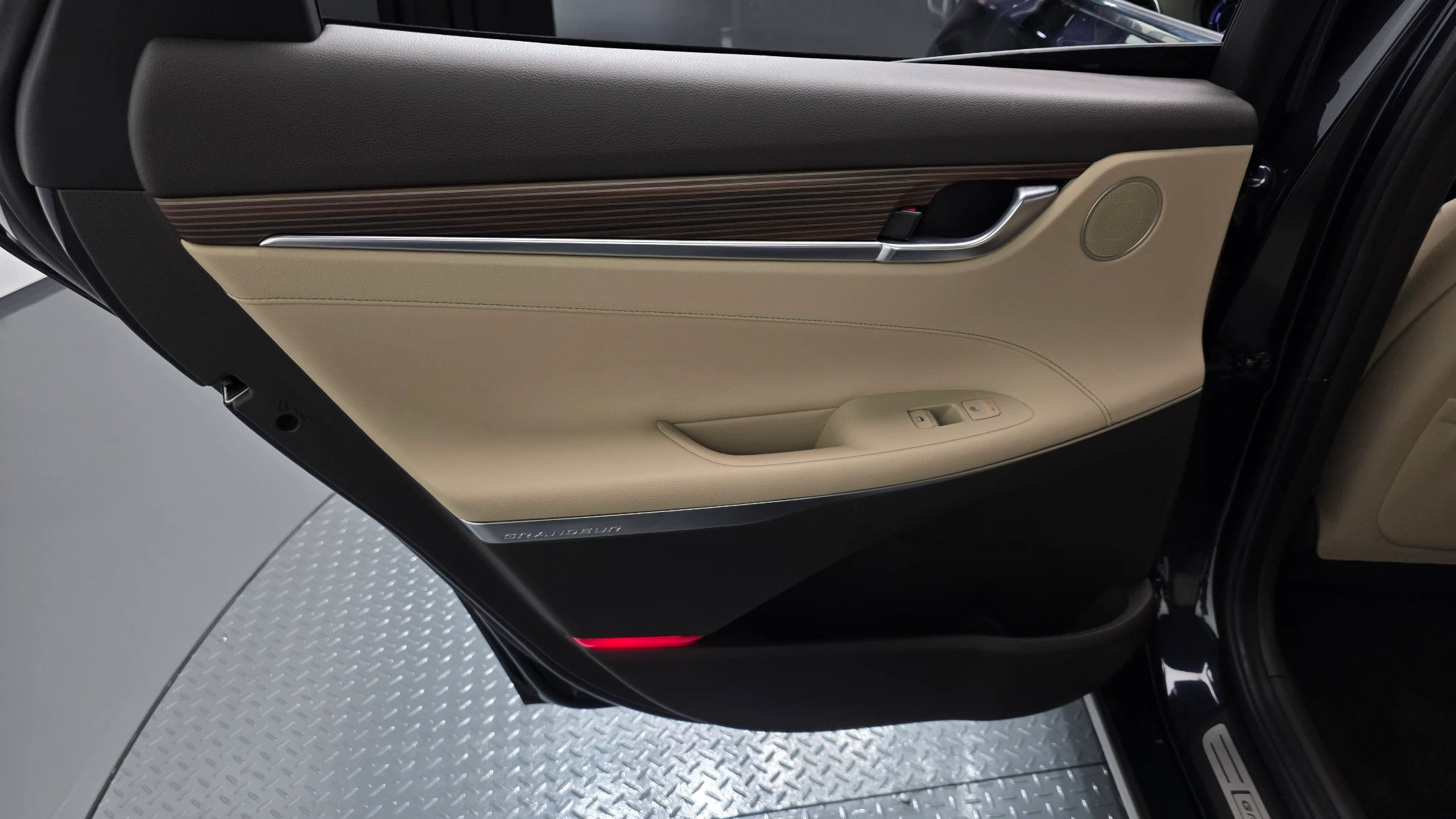 Hyundai Grandeur Ig Hybrid, 2017 — фото 25