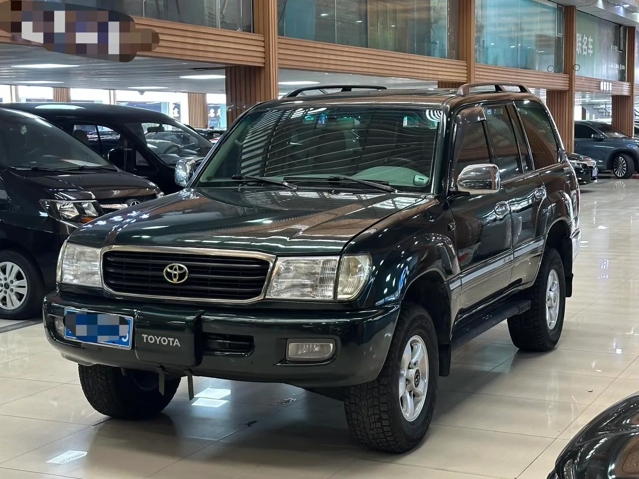 Toyota Land Cruiser (imported)