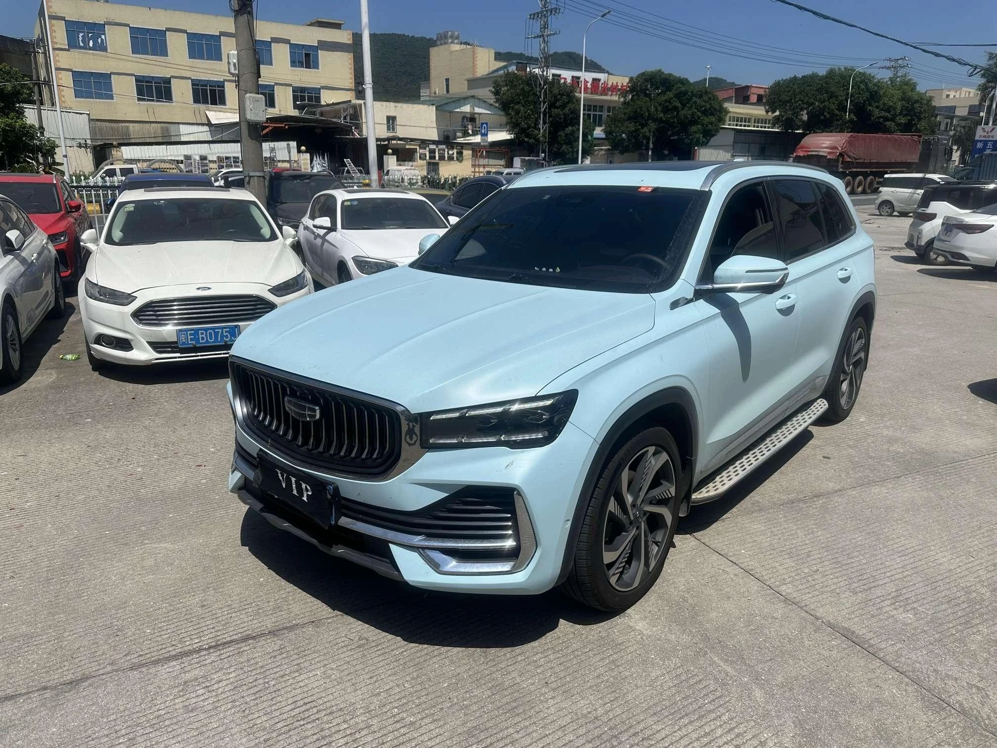 Geely Xingyue L