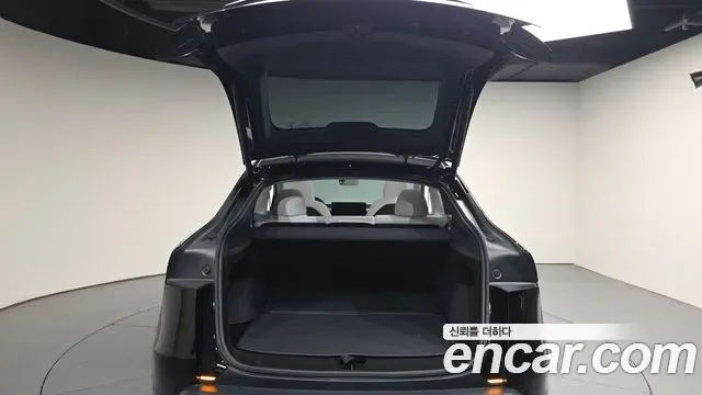 Tesla Model Y, 2025 — фото 20