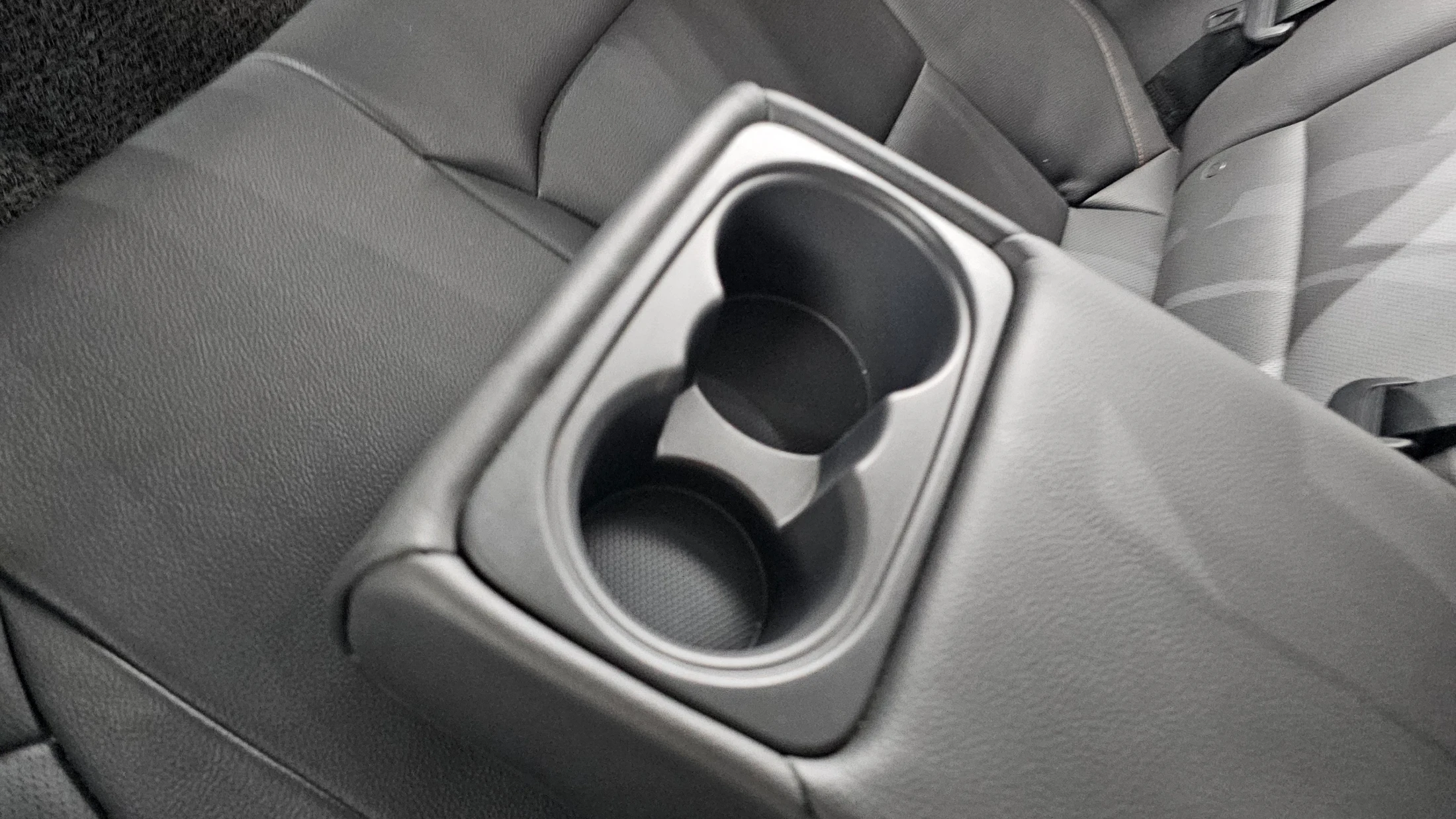 Hyundai Ioniq Ionic Electric, 2016 — фото 33
