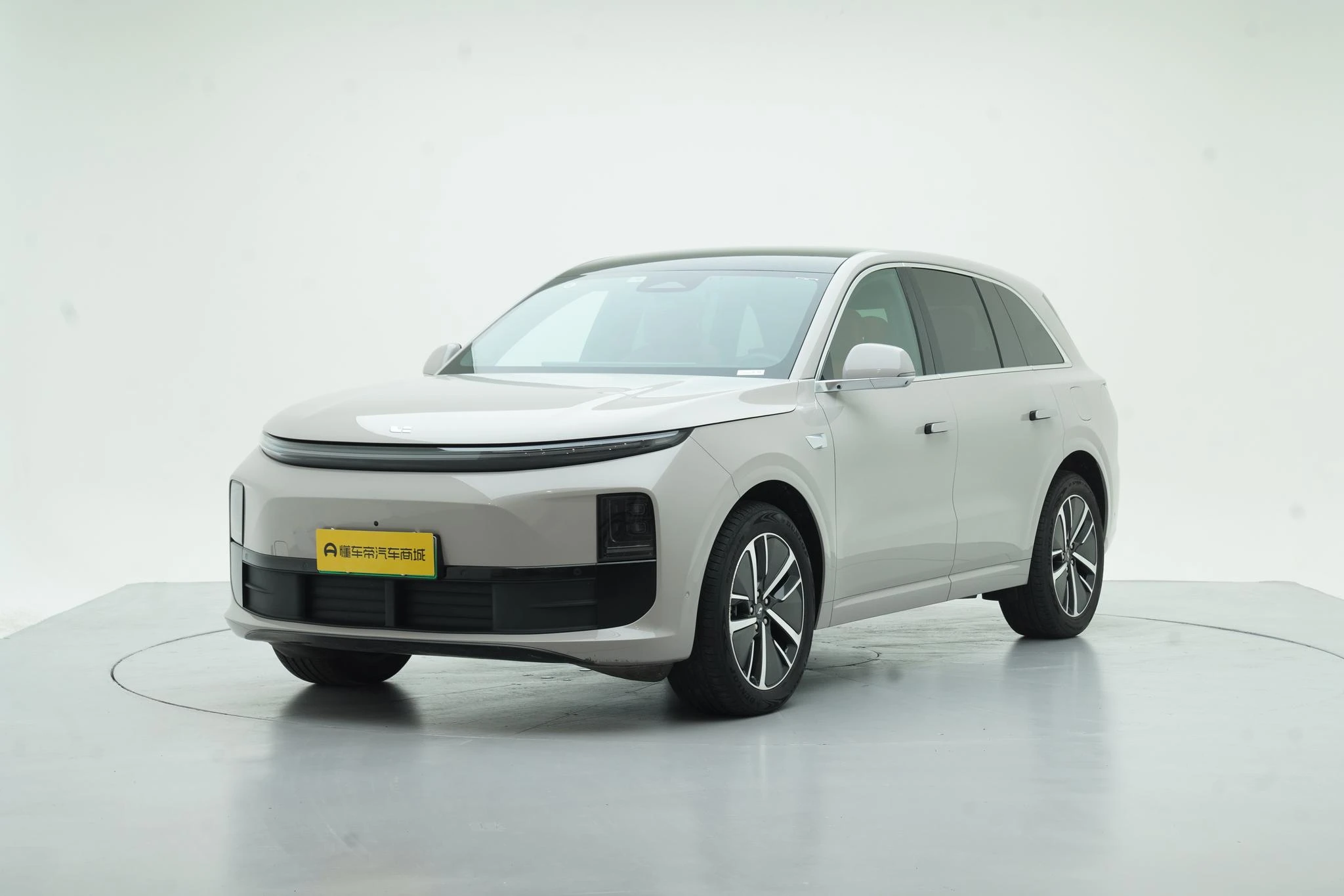 Li Auto Ideal L6
