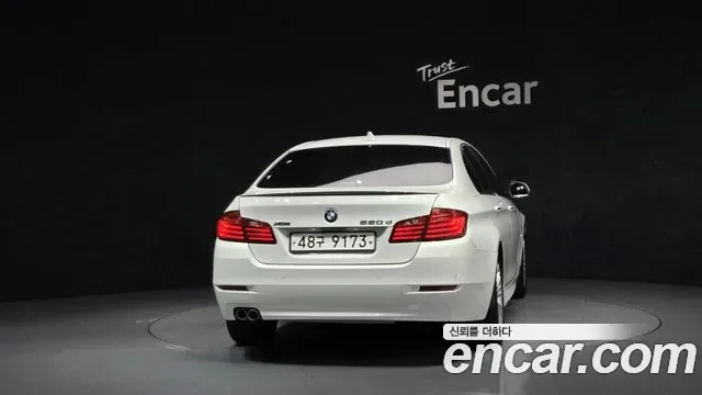 BMW 5-Series F10, 2013 — фото 4
